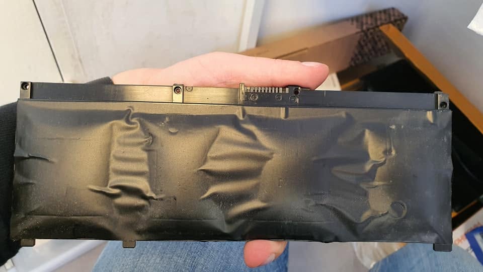 Battery / USB problem and cleaning